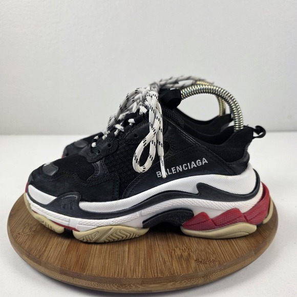 Balenciaga Triple S Shoes Womens Size 6 Black Leather Chunky Sneakers 524037 - Picture 1 of 16